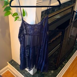 Delicate lace free people navy top L